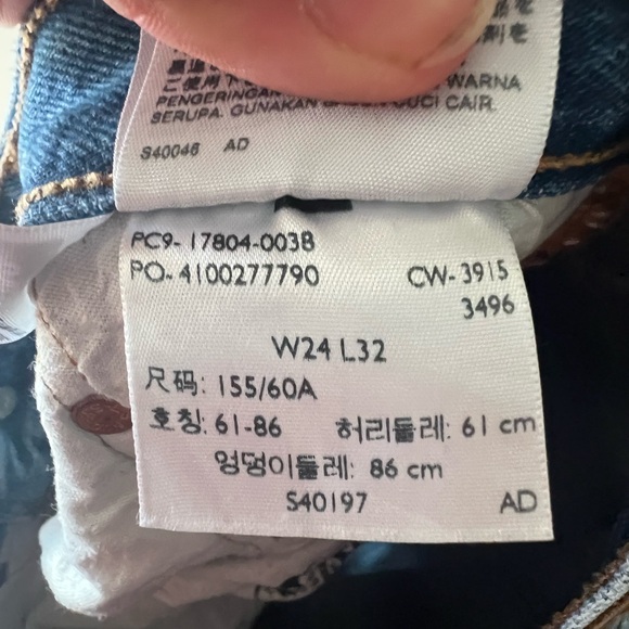 REVOLVE Levi’s Distressed Floral Patched 501 Jeans - Picture 6 of 6